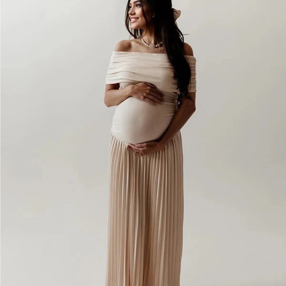 Off-Shoulder Pleated Maxi Maternity Dress in apricot